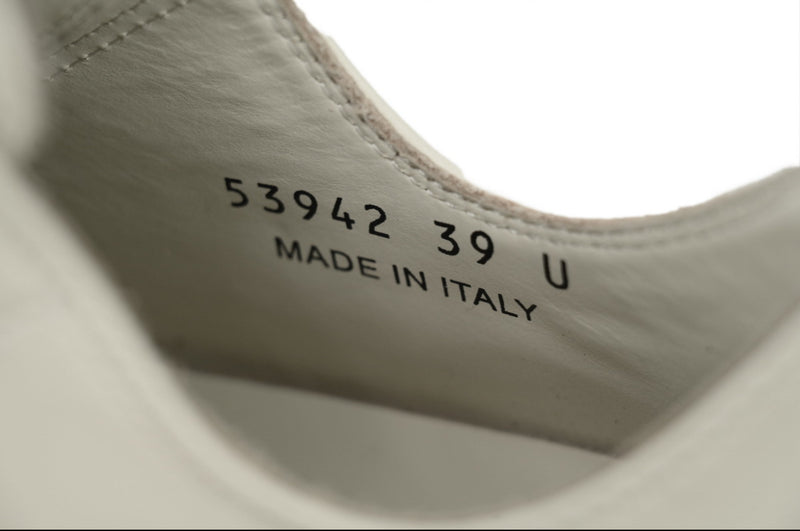 SCARPE R*CK OW*NS