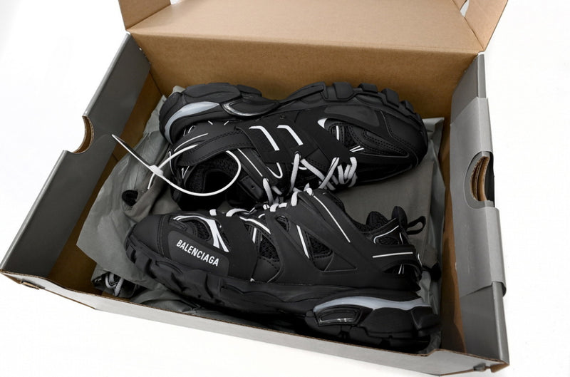 SCARPE BA*ENCI*GA TR*CK LED