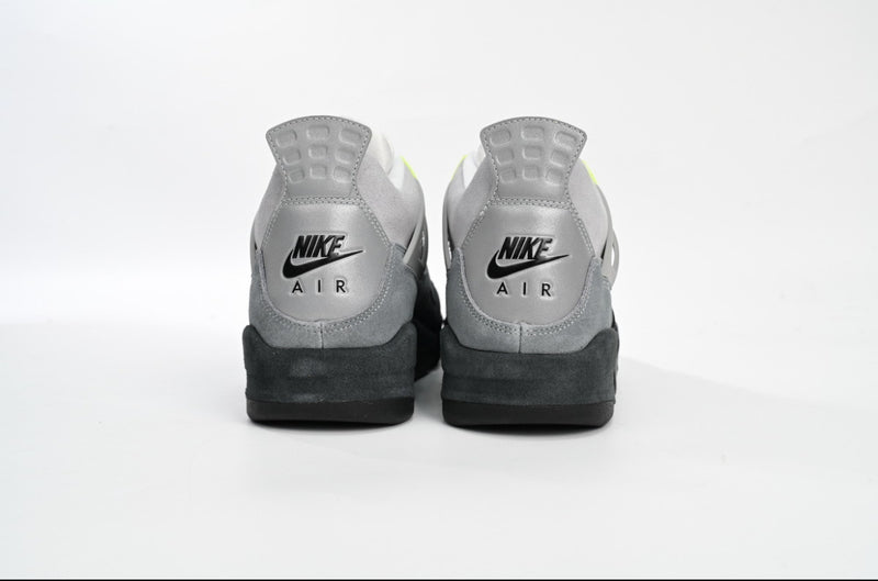 SCARPE JO*DAN 4