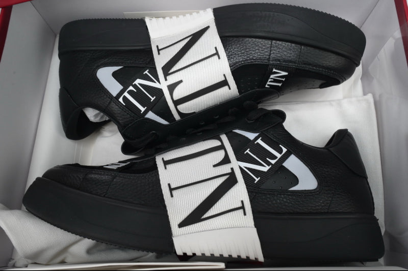 SCARPE VA*EN*INO