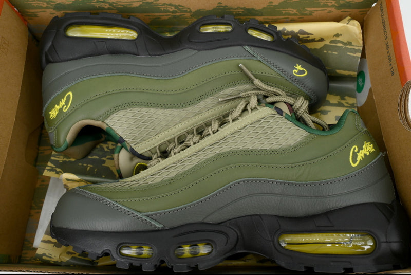 SCARPE NI*E 95