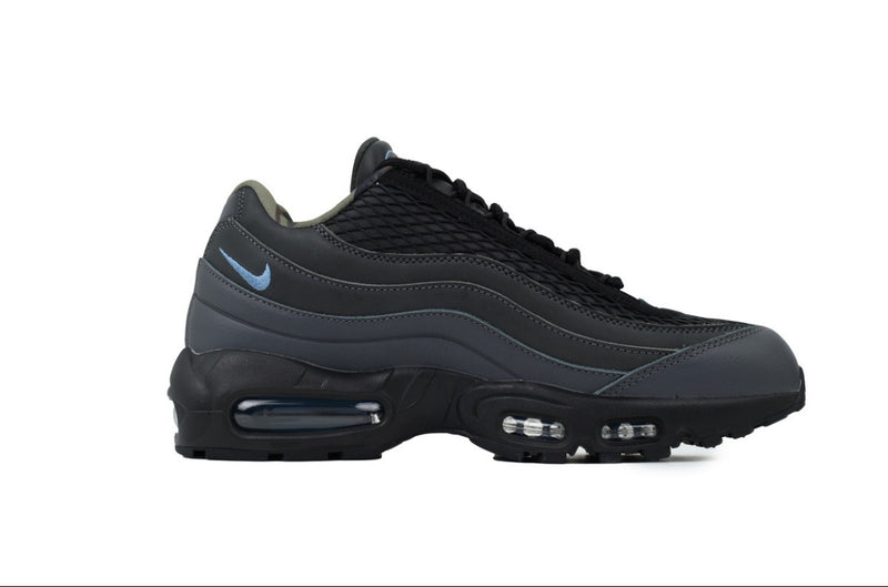 SCARPE NI*E 95