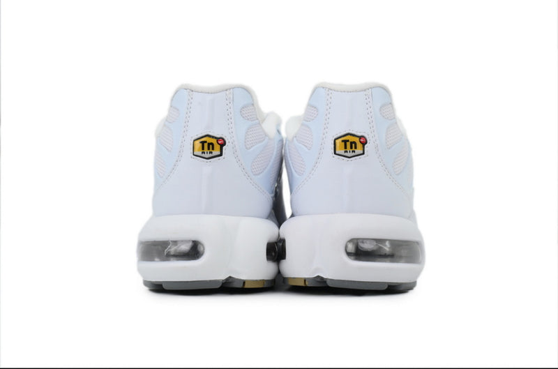 SCARPE NI*E T*