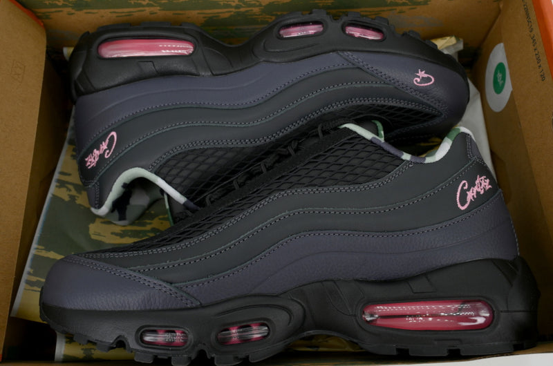SCARPE NI*E 95