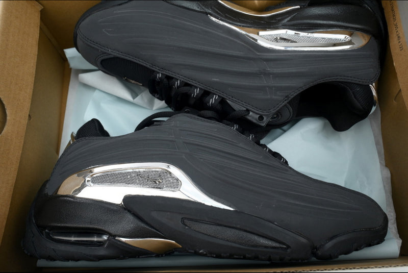 SCARPE NI*E X NO*TA