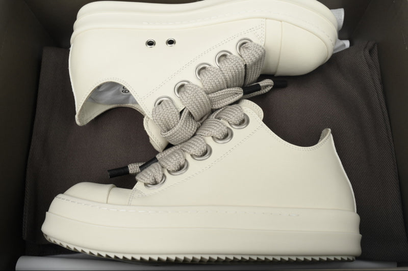 SCARPE R*CK OW*NS