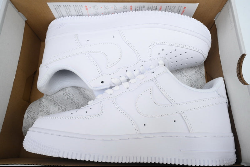 SCARPE NI*E AF*