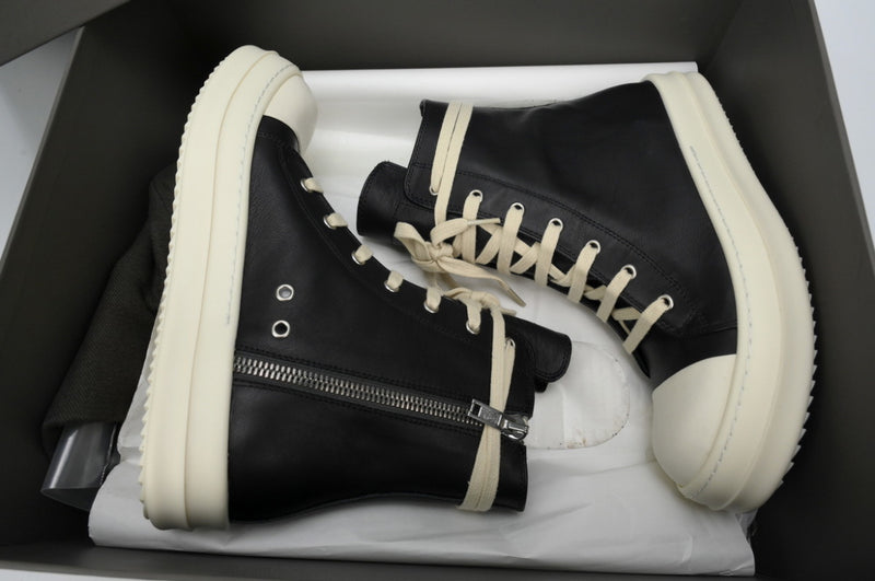 SCARPE R*CK OW*NS