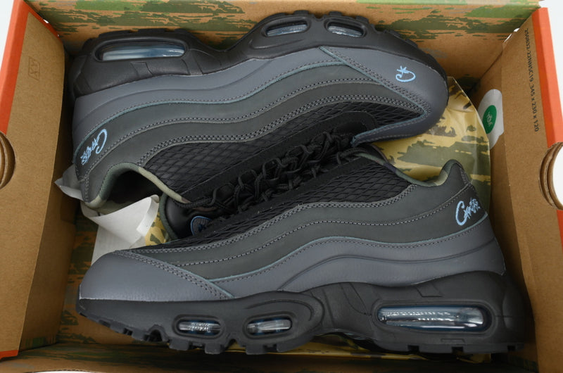 SCARPE NI*E 95